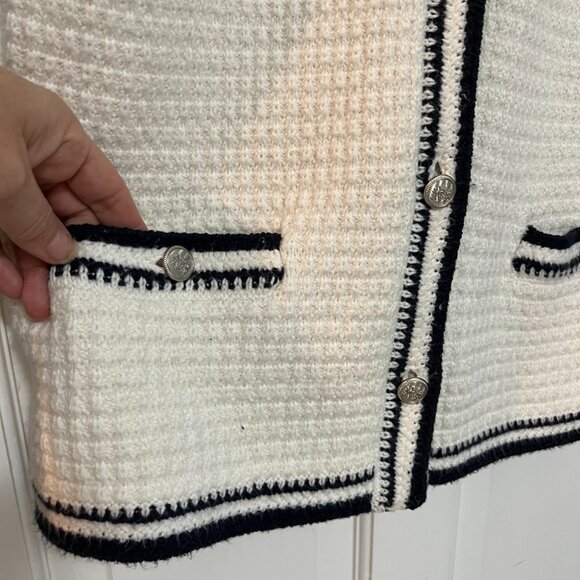 J. Jill Sz M Sweater Chucky Knit Pockets Cream Navy Button Up Crew Neck - Picture 6 of 9